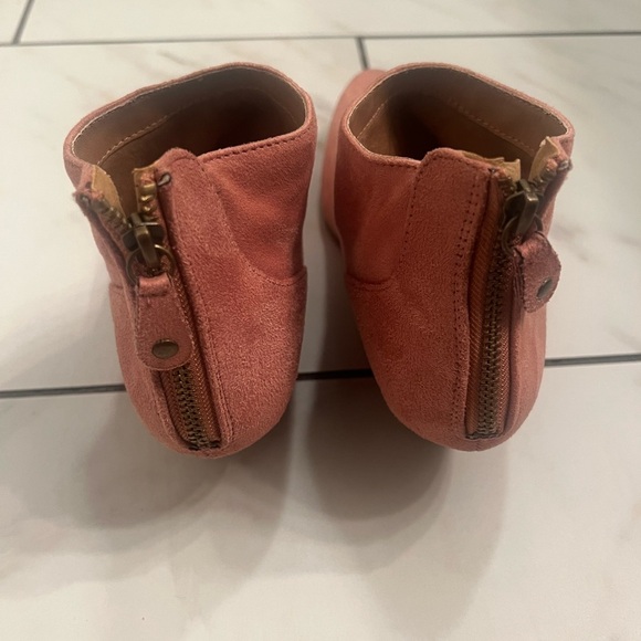 Ankle boots -light to medium pink suede-size 8 1/2 - Picture 7 of 10